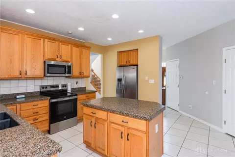 109 Barnside Dr, Union, OH 45322 photo 14