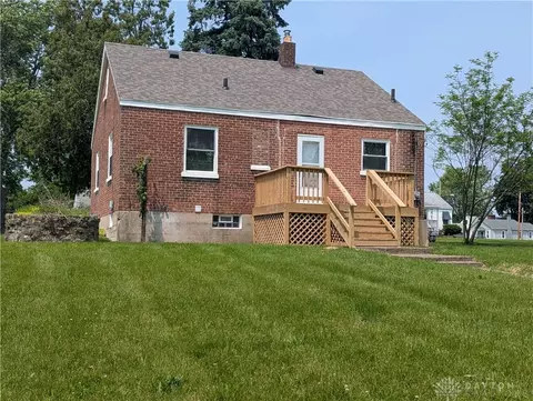 Exterior - 1565 Fulton Ave, Springfield, OH 45505 photo 3 of 5