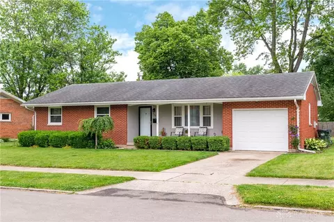 728 Trade Sq, Troy, OH 45373