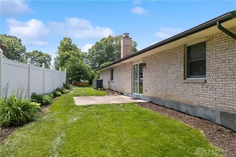 560 Roselake Dr, Centerville, OH 45458 photo 26