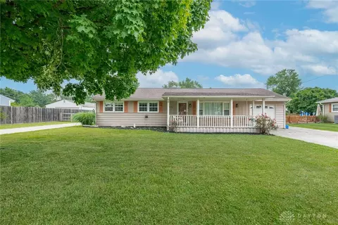 6531 Lorraine Dr, Middletown, OH 45042