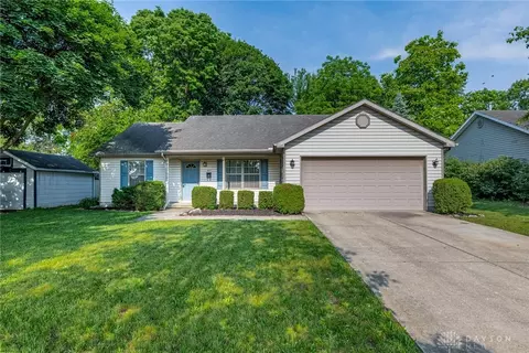 307 S 5th St, Tipp City, OH 45371