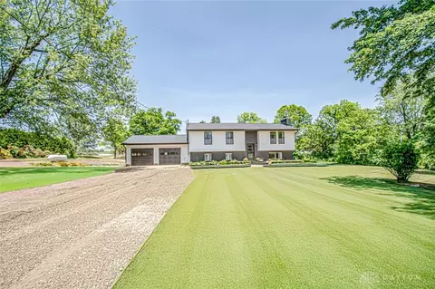 132 Maple Ave, West Elkton, OH 45070