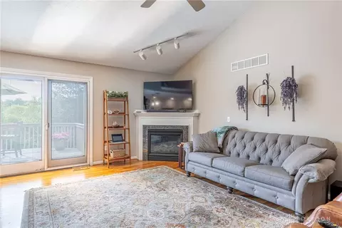 450 Mccray Blvd, Springboro, OH 45066 photo 5