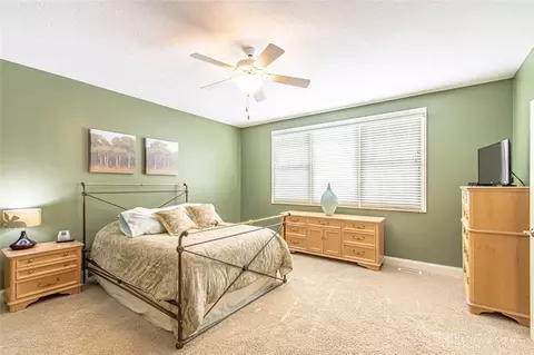 884 Eagle Run Dr, Dayton, OH 45458 photo 25