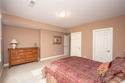 884 Eagle Run Dr, Dayton, OH 45458 photo 41