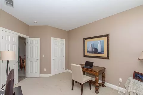 884 Eagle Run Dr, Dayton, OH 45458 photo 6