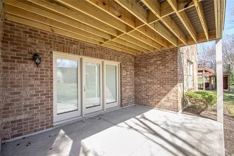 884 Eagle Run Dr, Dayton, OH 45458 photo 43