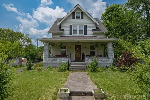 22 Curryer Rd, Middletown, OH 45042