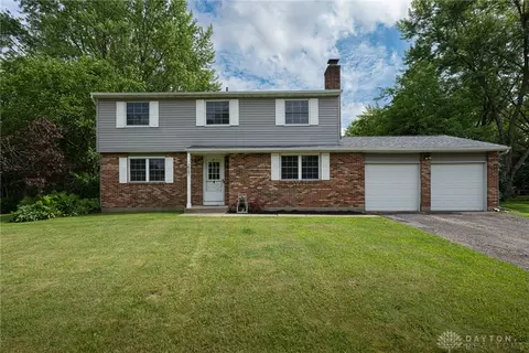 2547 Ryan Ct, Dayton, OH 45434