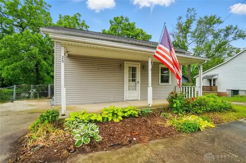 20 W Salem St, Clayton, OH 45315
