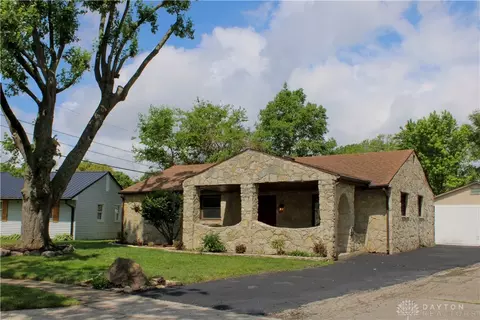 5317 Plainfield Rd, Dayton, OH 45432