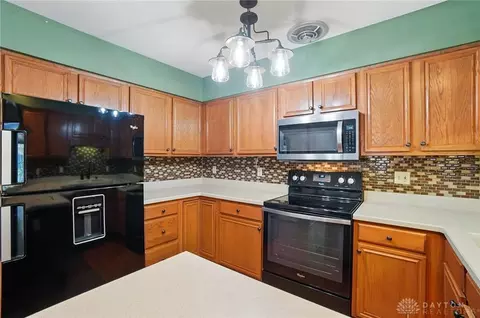 810 Brendle Trce, Springfield, OH 45503 photo 10