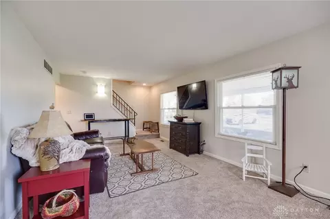 3479 Johnson Rd, Springfield, OH 45502 photo 8