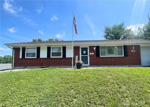 181 Arisa Dr, Dayton, OH 45449