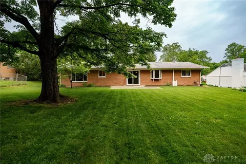Exterior - 4424 Appleton Pl, Kettering, OH 45440 photo 6 of 7