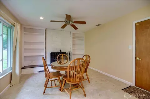 Dining - 4424 Appleton Pl, Kettering, OH 45440 photo 1 of 2