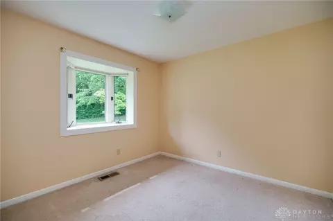 Bedroom - 4424 Appleton Pl, Kettering, OH 45440 photo 5 of 6