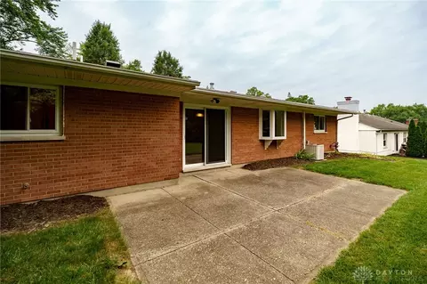 Exterior - 4424 Appleton Pl, Kettering, OH 45440 photo 4 of 7