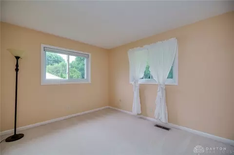 Bedroom - 4424 Appleton Pl, Kettering, OH 45440 photo 3 of 6