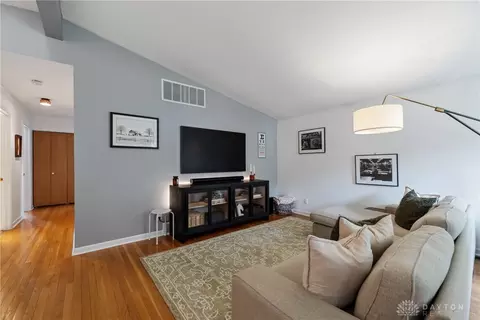 3505 Pobst Dr, Kettering, OH 45420 photo 6