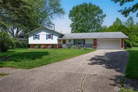 4709 Briar Knoll Dr, Kettering, OH 45429 photo 33