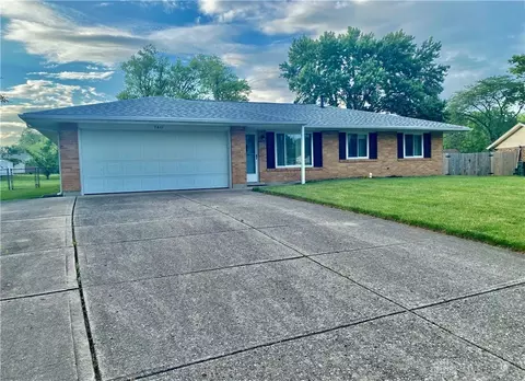 7611 Washington Park Dr, Dayton, OH 45459
