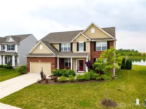 Exterior - 10139 Kindle Dr, Washington Township, OH 45458 photo 4 of 9