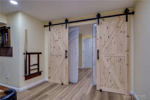 Entry Way - 10139 Kindle Dr, Washington Township, OH 45458 photo 5 of 6