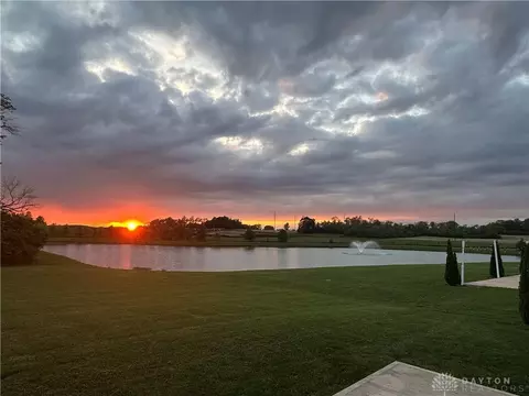 View/Area - 10139 Kindle Dr, Washington Township, OH 45458 photo 9 of 9