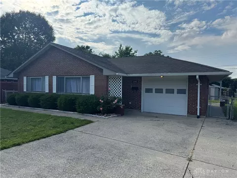 3645 Endover Rd, Dayton, OH 45439