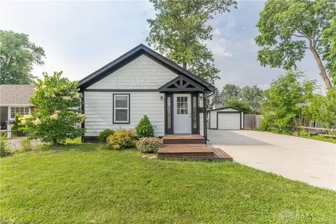 111 Wolf Ave, Englewood, OH 45322