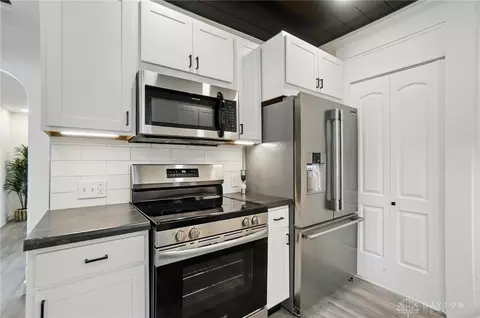 Kitchen - 104 S Pomeroy Ave, Sidney, OH 45365 photo 4 of 6
