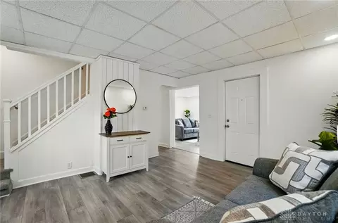 Entry Way - 104 S Pomeroy Ave, Sidney, OH 45365 photo 1 of 3