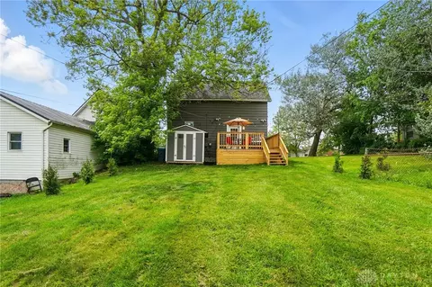 Exterior - 104 S Pomeroy Ave, Sidney, OH 45365 photo 6 of 15