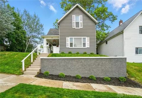 Exterior - 104 S Pomeroy Ave, Sidney, OH 45365 photo 3 of 15