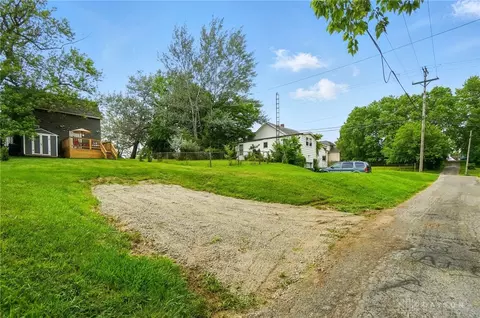 Exterior - 104 S Pomeroy Ave, Sidney, OH 45365 photo 14 of 15