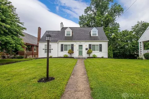 5533 Clearview Ave, Cincinnati, OH 45248
