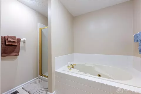 9452 Sugar Bend Trl, Centerville, OH 45458 photo 21
