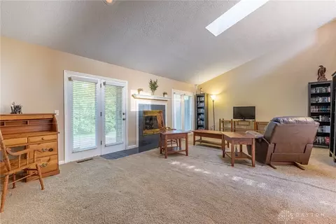 9452 Sugar Bend Trl, Centerville, OH 45458 photo 4