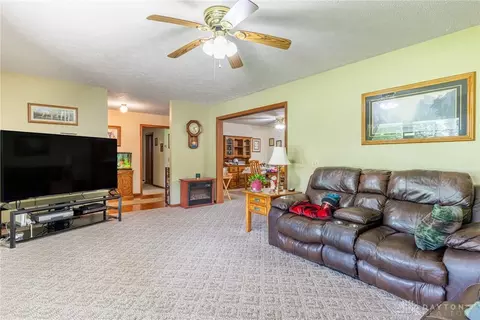 5182 Middleboro Rd, Morrow, OH 45152 photo 6