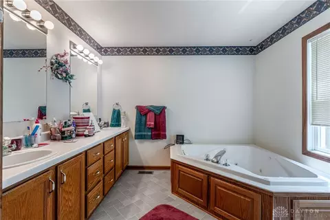 5182 Middleboro Rd, Morrow, OH 45152 photo 15