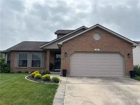 95 Fox Harbor Dr, Troy, OH 45373