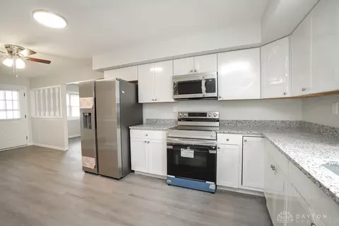 1720 Hill Ave, Cincinnati, OH 45231 photo 12