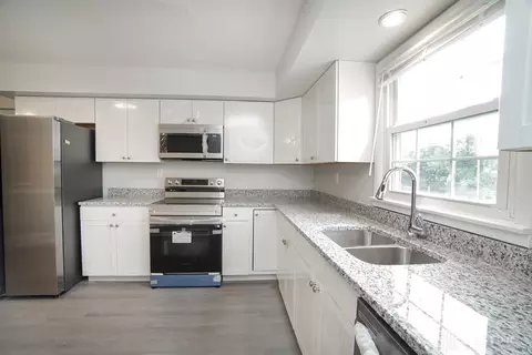 1720 Hill Ave, Cincinnati, OH 45231 photo 11
