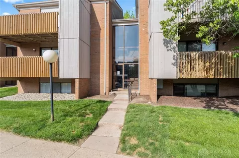 1103 Arrowhead Xing #C, Dayton, OH 45449