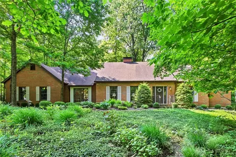 Exterior - 601 Hornwood Dr, Springfield, OH 45504 photo 3 of 15