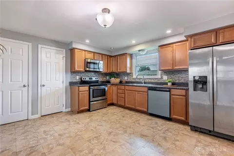5249 Stoneridge Dr, Springfield, OH 45503 photo 10