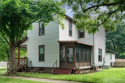 134 N 11th St, Miamisburg, OH 45342