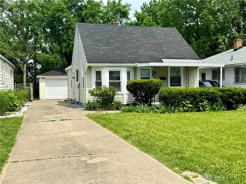 720 Geneva Rd, Dayton, OH 45417